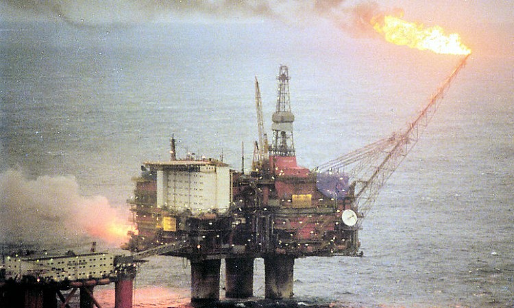 Cijene nafte prošle godine pale više od 20 posto